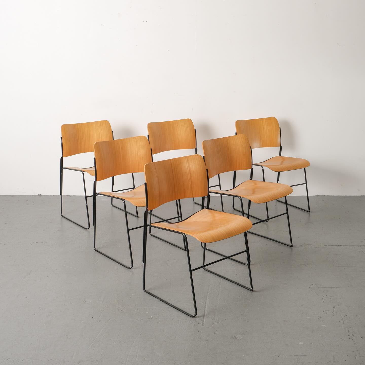 David Rowland 40/4 chair c.1985