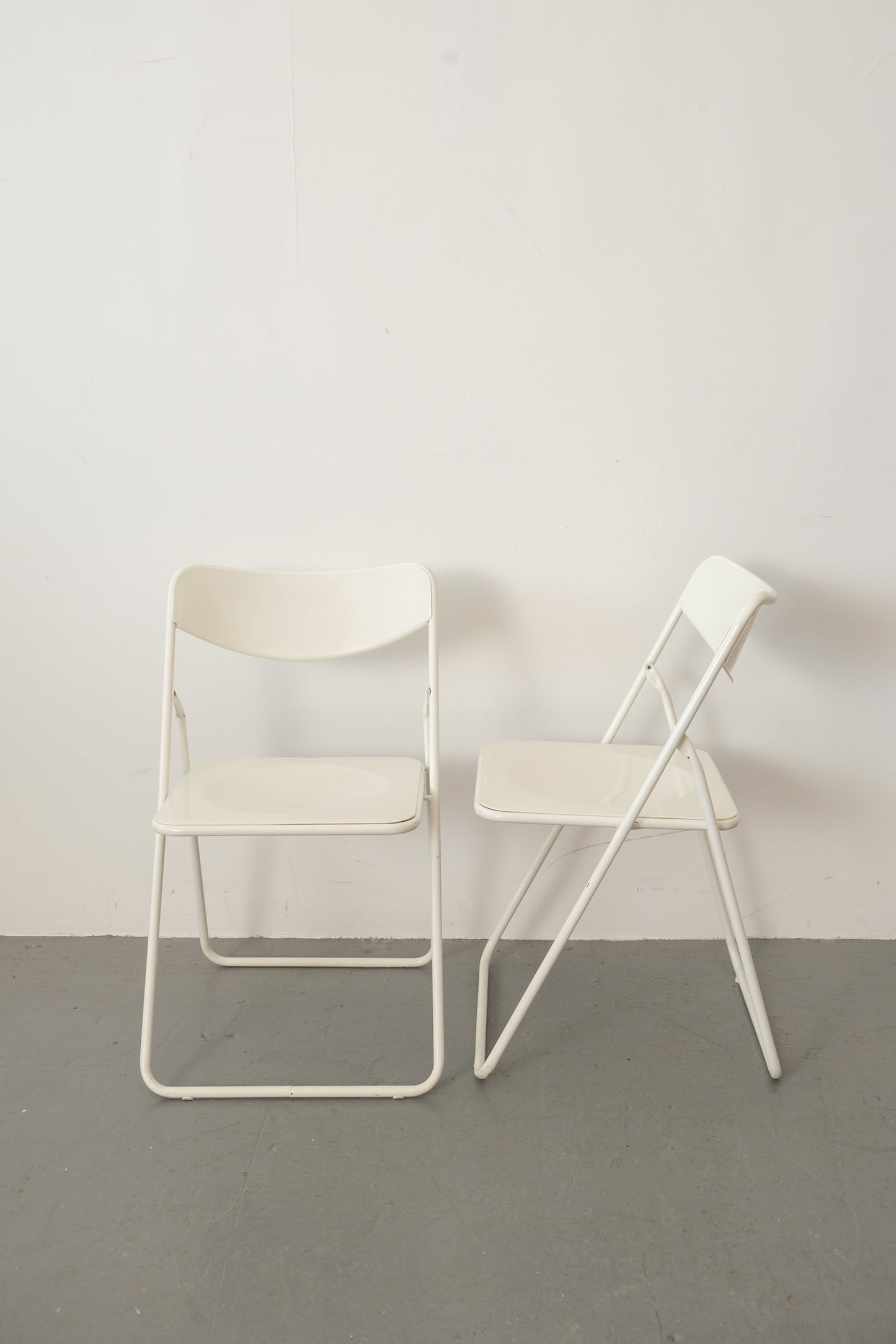 Vintage Ikea “TED” in white by Niels Gammelgaard (1980s)