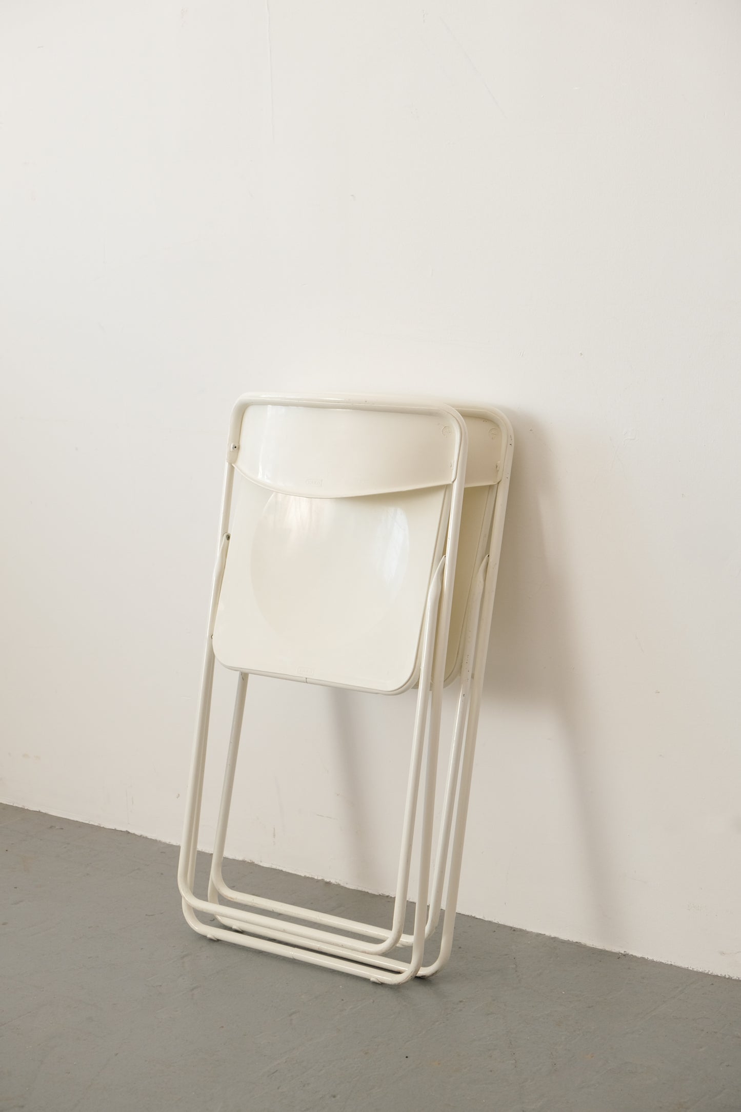Vintage Ikea “TED” in white by Niels Gammelgaard (1980s)