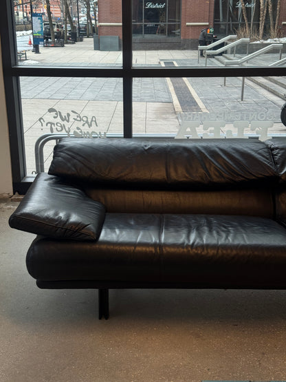 Alanda sofa by B&B Italia